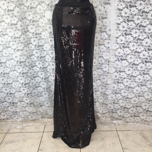 LINE & DOT MAXI MERMAID SKIRT BLACK SEQUIN SLIT - Picture 3 of 6